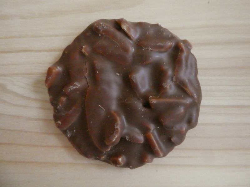 Wafferl Vollmilch-Dinkel-Knusper mit Mandelsplittern konventionell ...